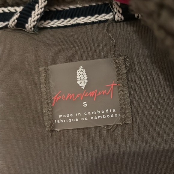 Free People Free to Rise Fleece Quarter Zip Pull Over - Picture 2 of 13